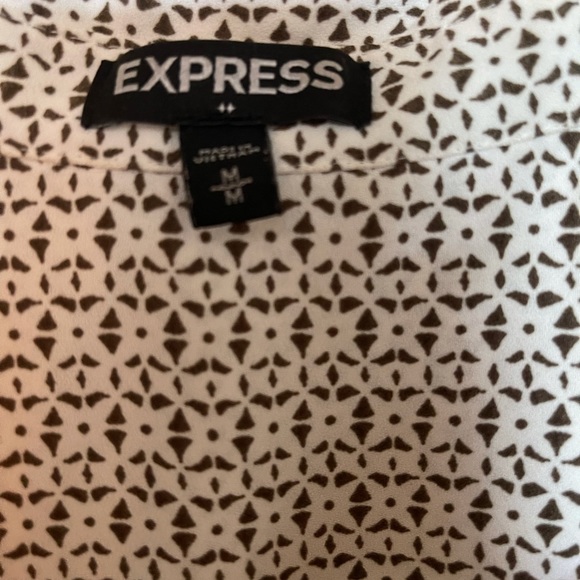 Express dress - Picture 2 of 3